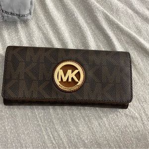 Micheal Kors Wallet